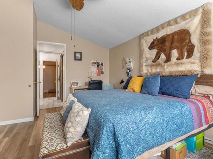 482 De Mar Dr, Sacramento, CA 95831 Photo