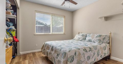 482 De Mar Dr, Sacramento, CA 95831 Photo