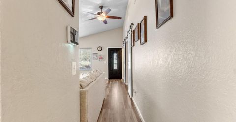 482 De Mar Dr, Sacramento, CA 95831 Photo