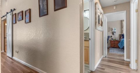 482 De Mar Dr, Sacramento, CA 95831 Photo