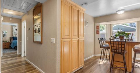 482 De Mar Dr, Sacramento, CA 95831 Photo