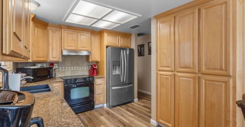 482 De Mar Dr, Sacramento, CA 95831 Photo