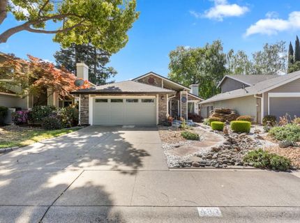 482 De Mar Dr, Sacramento, CA 95831 Photo