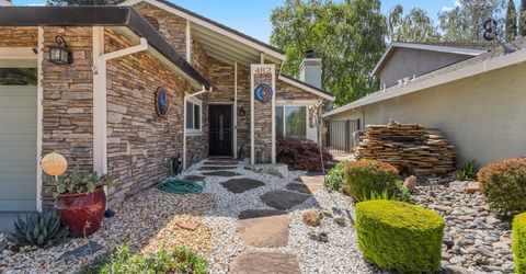 482 De Mar Dr, Sacramento, CA 95831 Photo