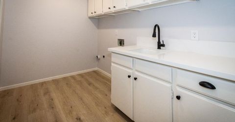 427 Wyndgate Rd, Sacramento, CA 95864 Photo