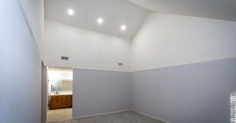 427 Wyndgate Rd, Sacramento, CA 95864 Photo