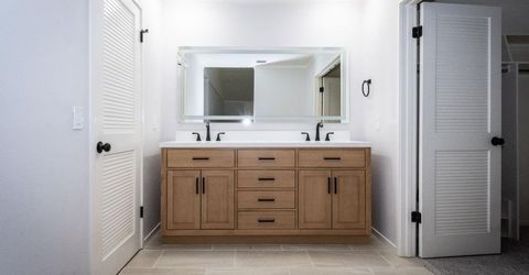 427 Wyndgate Rd, Sacramento, CA 95864 Photo