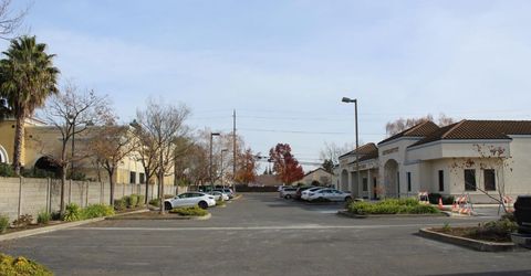 4827 Laguna Park Dr #4, Unit 4, Elk Grove, CA 95758 Photo