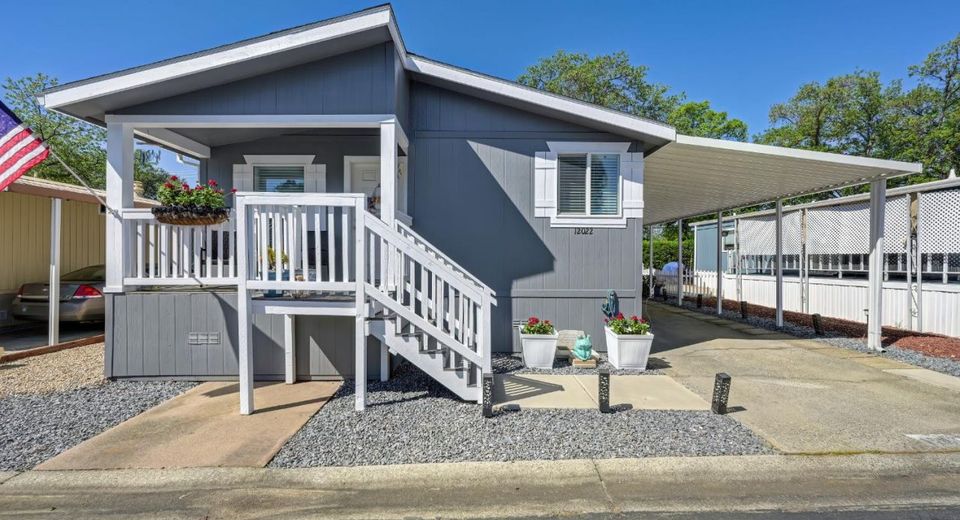 12022 Hemlock Dr, Auburn, CA 95603 Photo