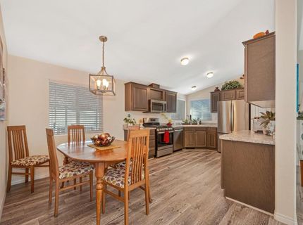 12022 Hemlock Dr, Auburn, CA 95603 Photo