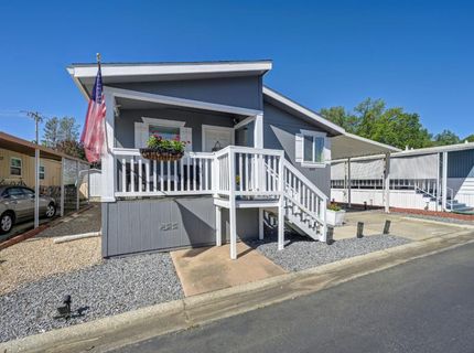 12022 Hemlock Dr, Auburn, CA 95603 Photo