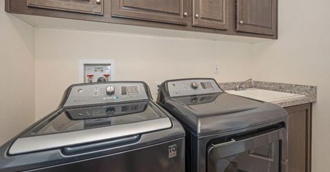 12022 Hemlock Dr, Auburn, CA 95603 Photo