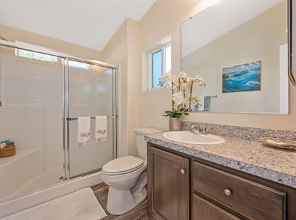 12022 Hemlock Dr, Auburn, CA 95603 Photo