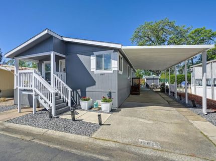 12022 Hemlock Dr, Auburn, CA 95603 Photo