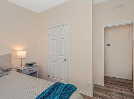 12022 Hemlock Dr, Auburn, CA 95603 Photo