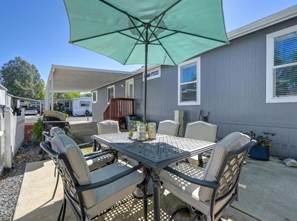 12022 Hemlock Dr, Auburn, CA 95603 Photo