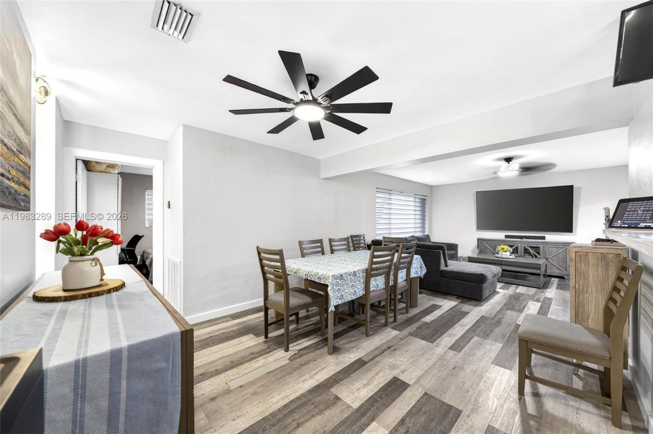 2150 SW 37th Ave, Fort Lauderdale, FL 33312 Photo