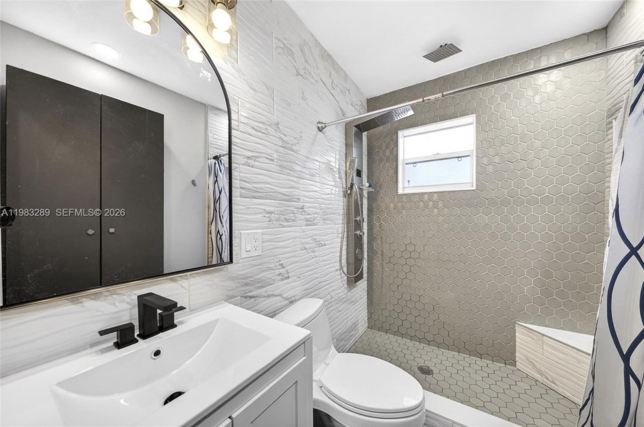 2150 SW 37th Ave, Fort Lauderdale, FL 33312 Photo