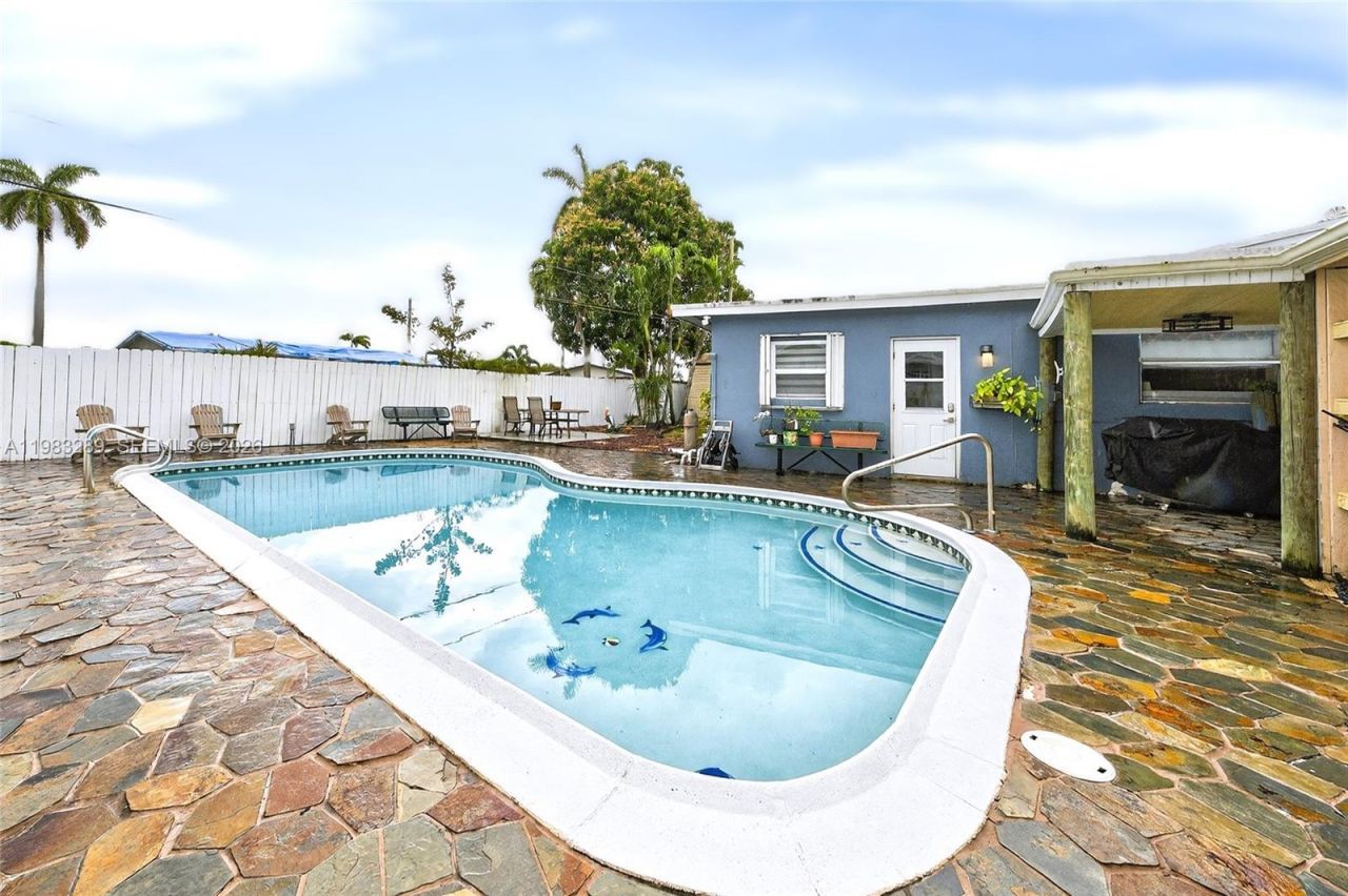 2150 SW 37th Ave, Fort Lauderdale, FL 33312 Photo