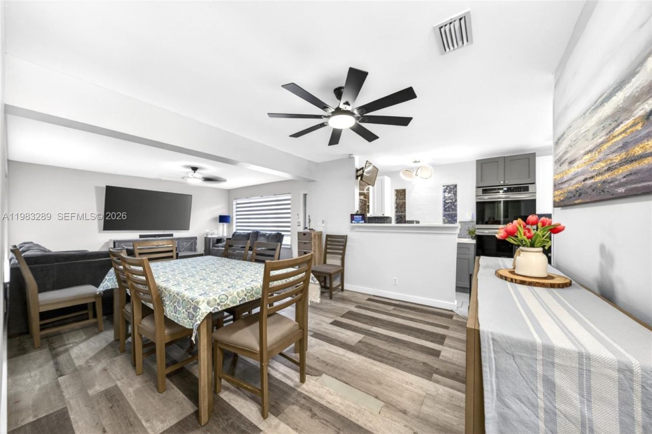 2150 SW 37th Ave, Fort Lauderdale, FL 33312 Photo