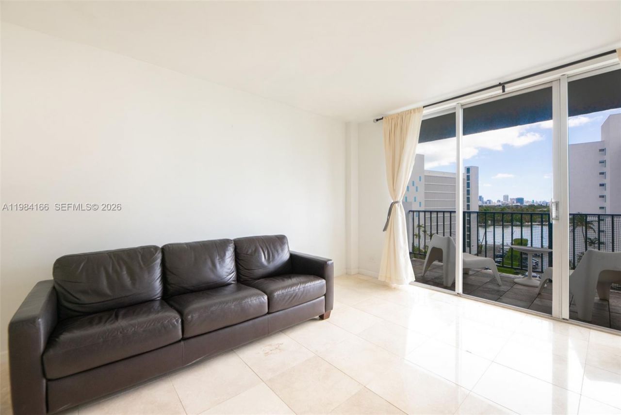 1001 91st St , Unit 701, Bay Harbor Islands, FL 33154 Photo