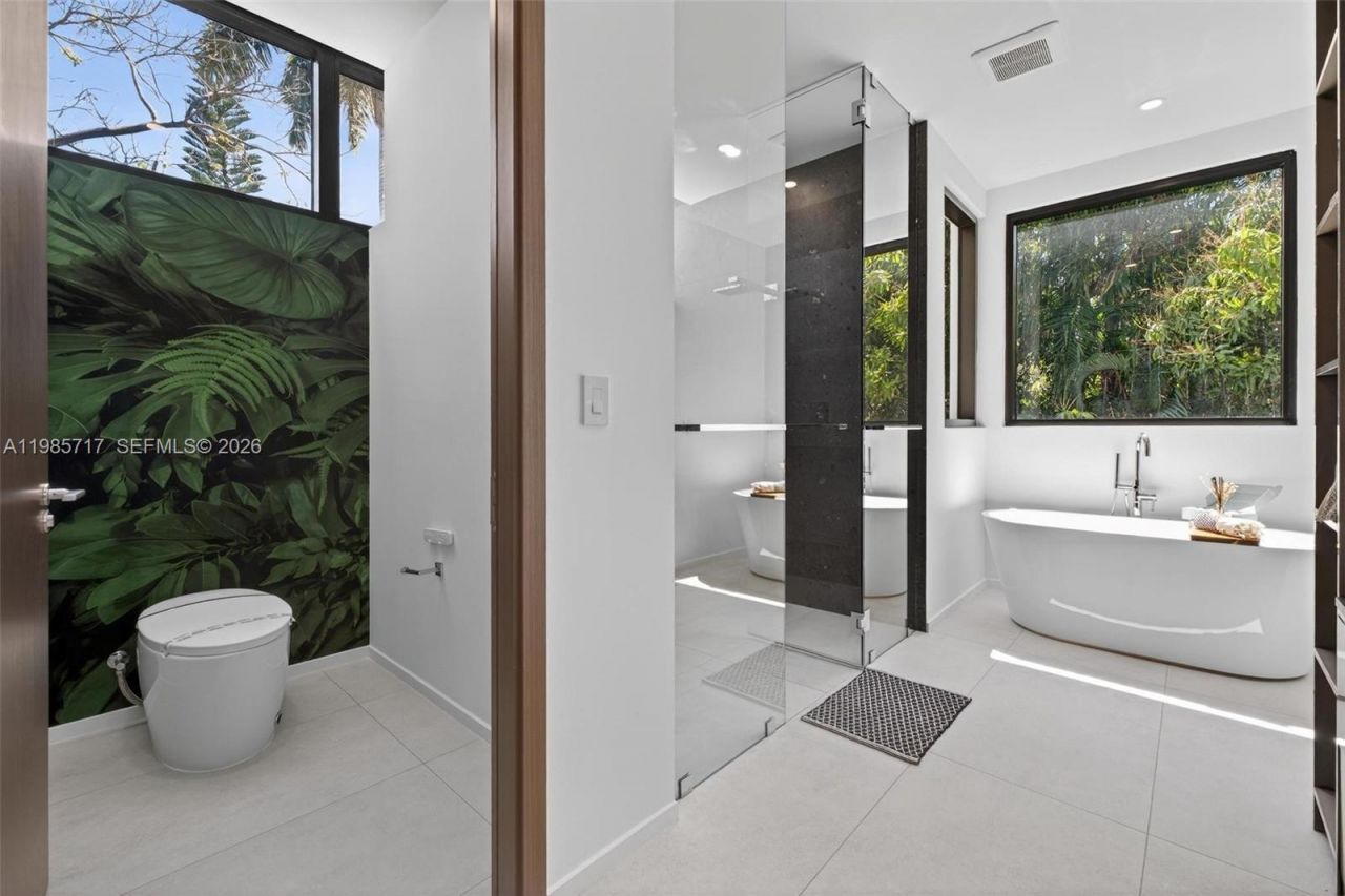 234 SW 22nd Rd , Miami, FL 33129 Photo