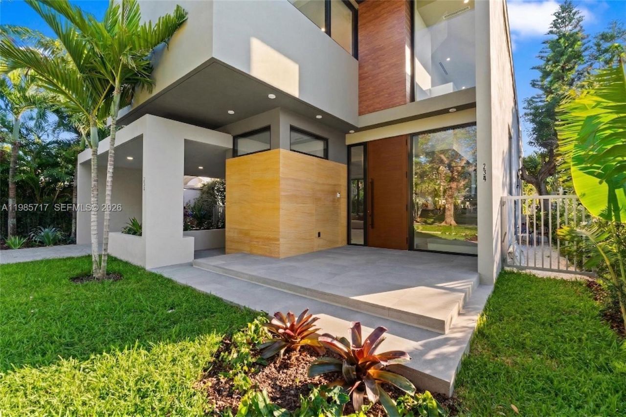 234 SW 22nd Rd , Miami, FL 33129 Photo