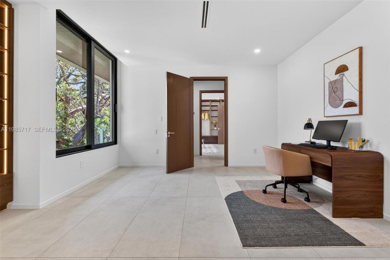 234 SW 22nd Rd , Miami, FL 33129 Photo