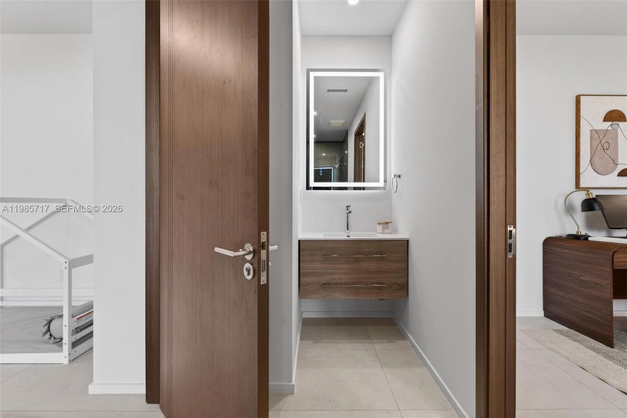 234 SW 22nd Rd , Miami, FL 33129 Photo