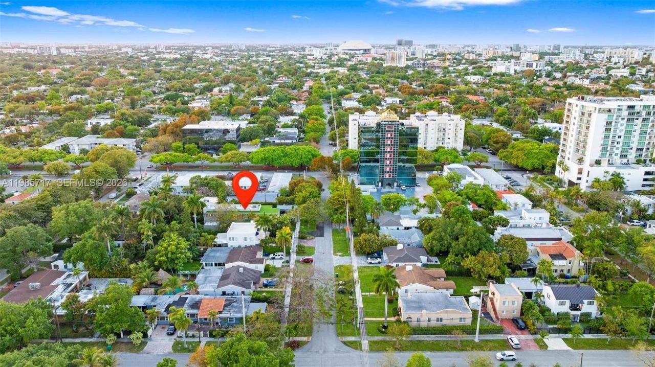 234 SW 22nd Rd , Miami, FL 33129 Photo