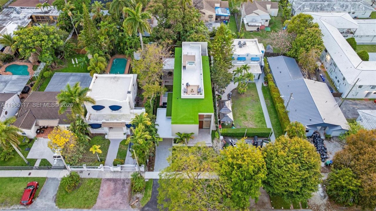 234 SW 22nd Rd , Miami, FL 33129 Photo