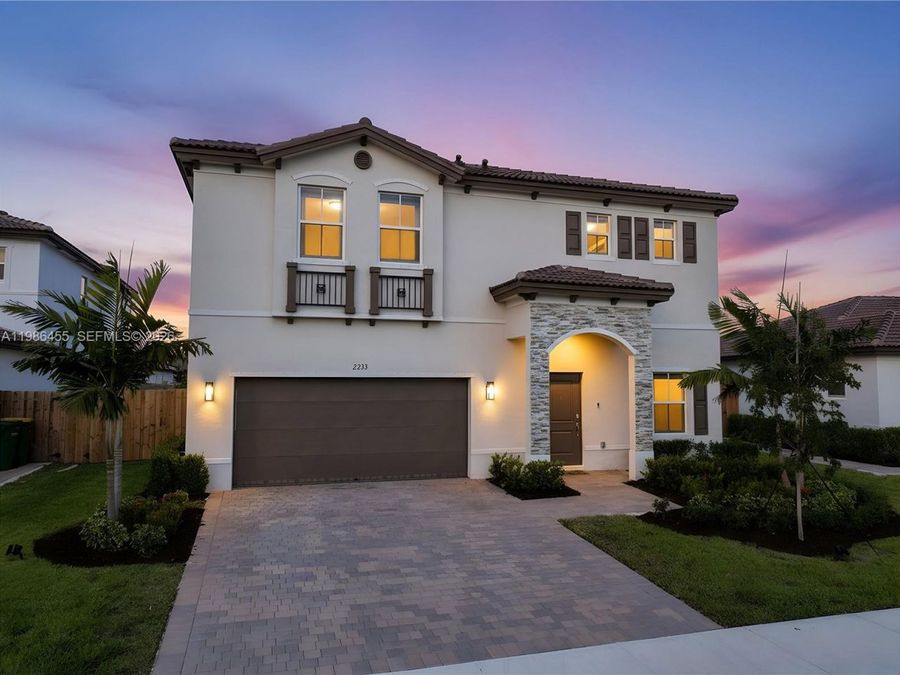 Property Image 1