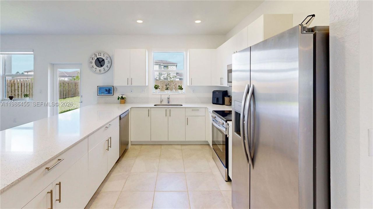 2333 SE 28th Ct , Homestead, FL 33035 Photo