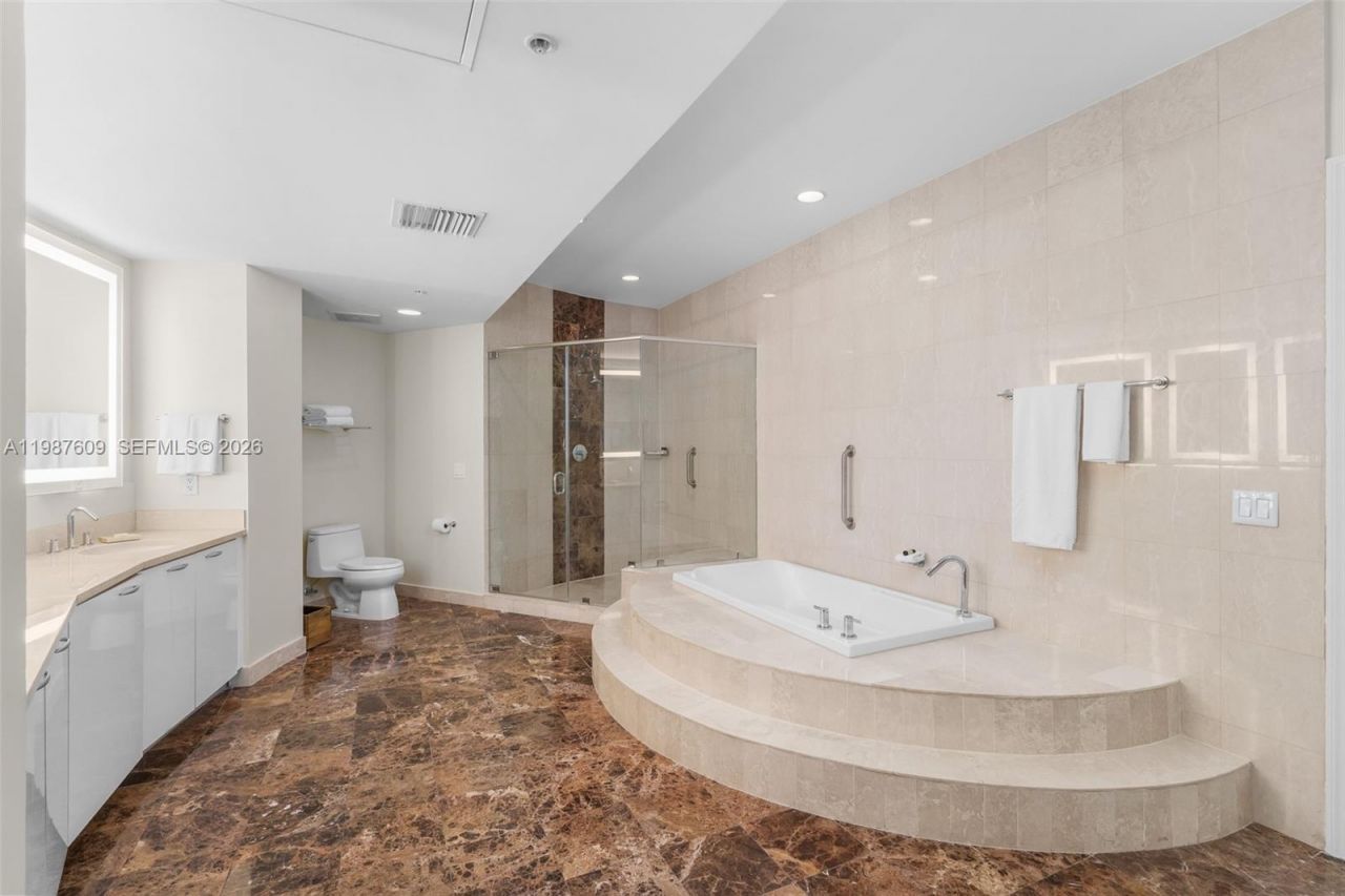 505 N Fort Lauderdale Beach Blvd, Unit 224, Fort Lauderdale, FL 33304 Photo