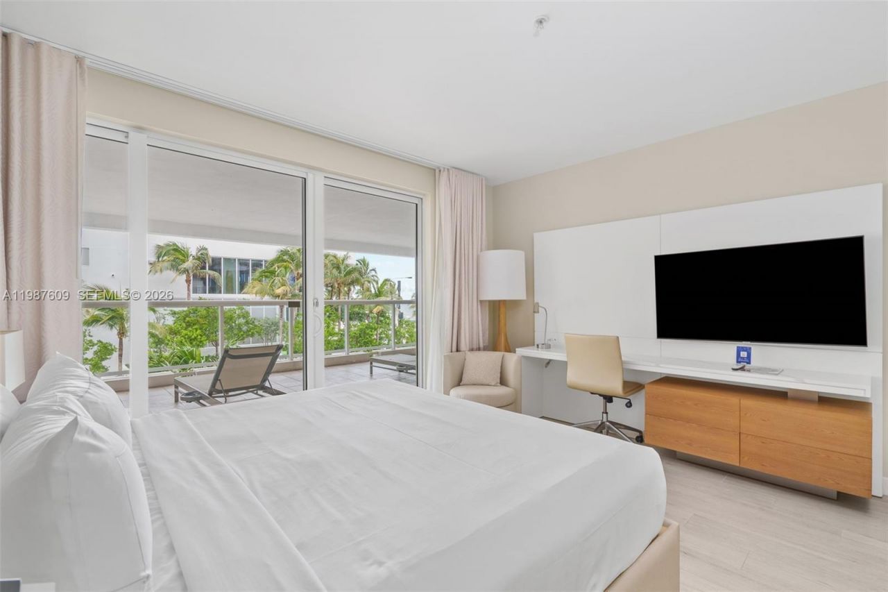 505 N Fort Lauderdale Beach Blvd, Unit 224, Fort Lauderdale, FL 33304 Photo