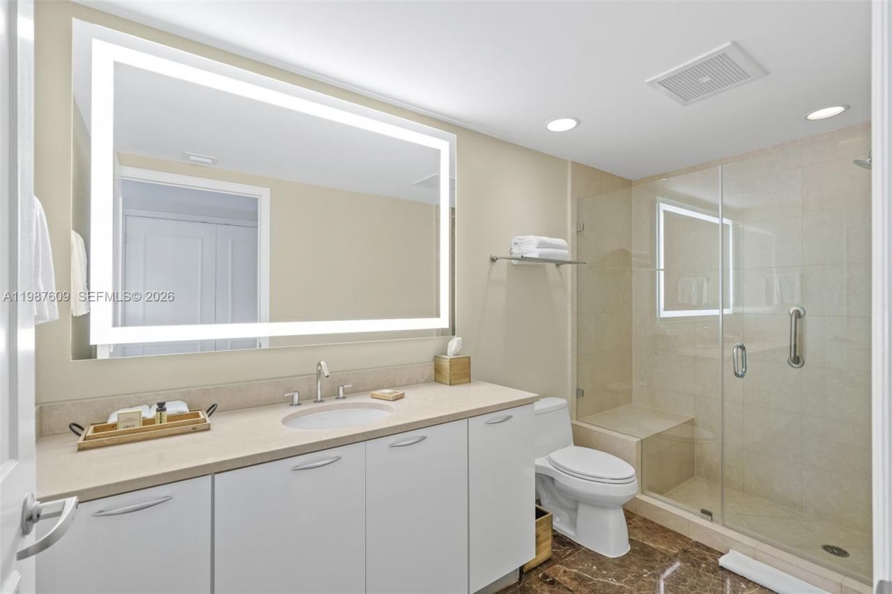 505 N Fort Lauderdale Beach Blvd, Unit 224, Fort Lauderdale, FL 33304 Photo