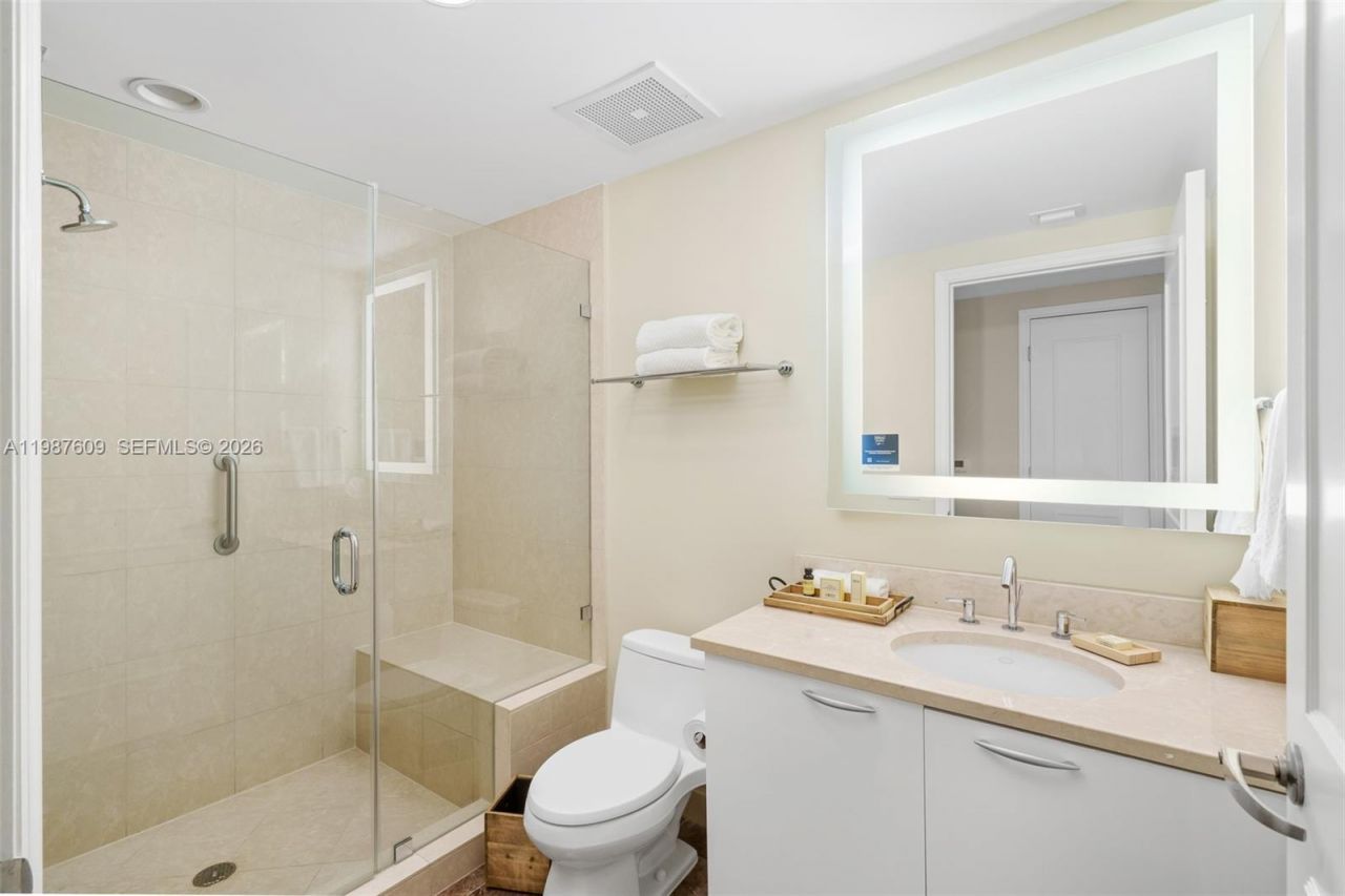 505 N Fort Lauderdale Beach Blvd , Unit 224, Fort Lauderdale, FL 33304 Photo