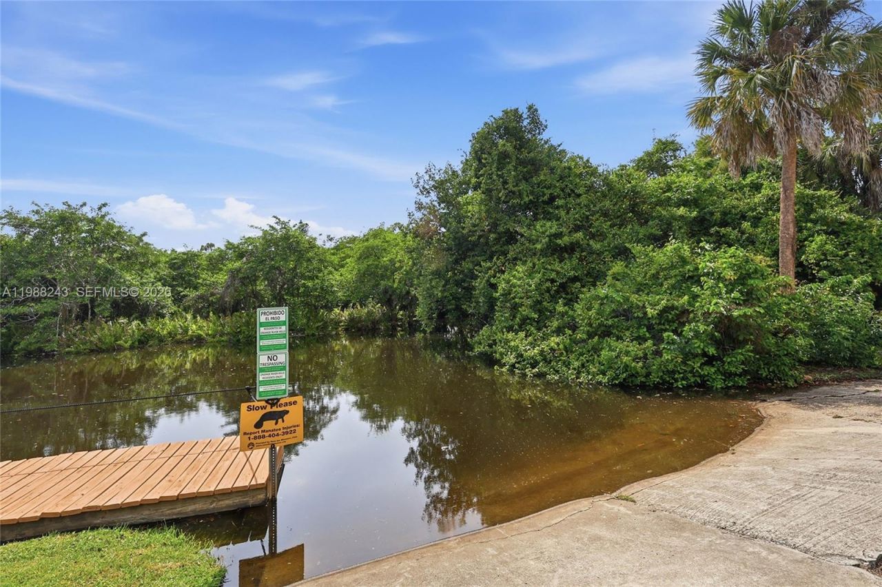 1625 Sunkist Way, Fort Myers, FL 33905 Photo