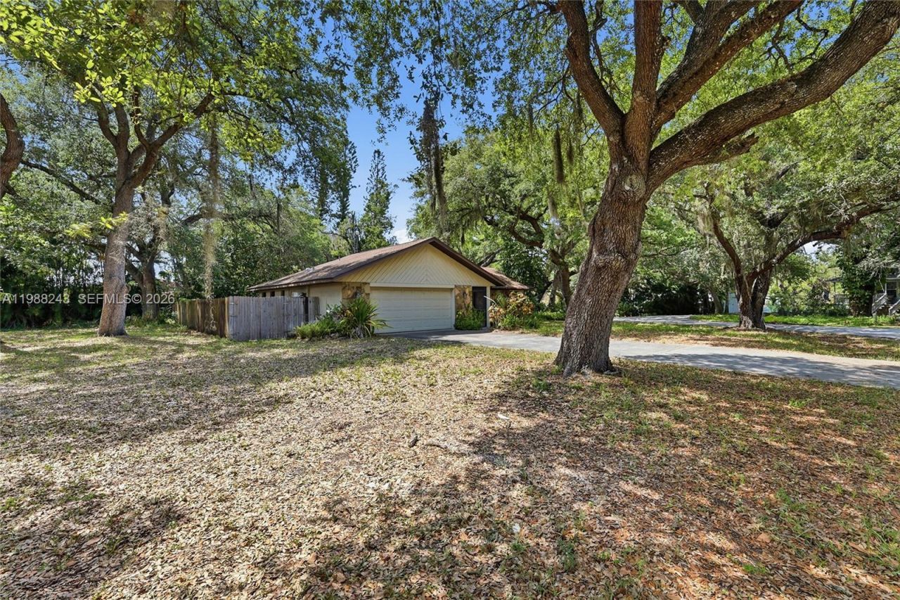 1625 Sunkist Way, Fort Myers, FL 33905 Photo