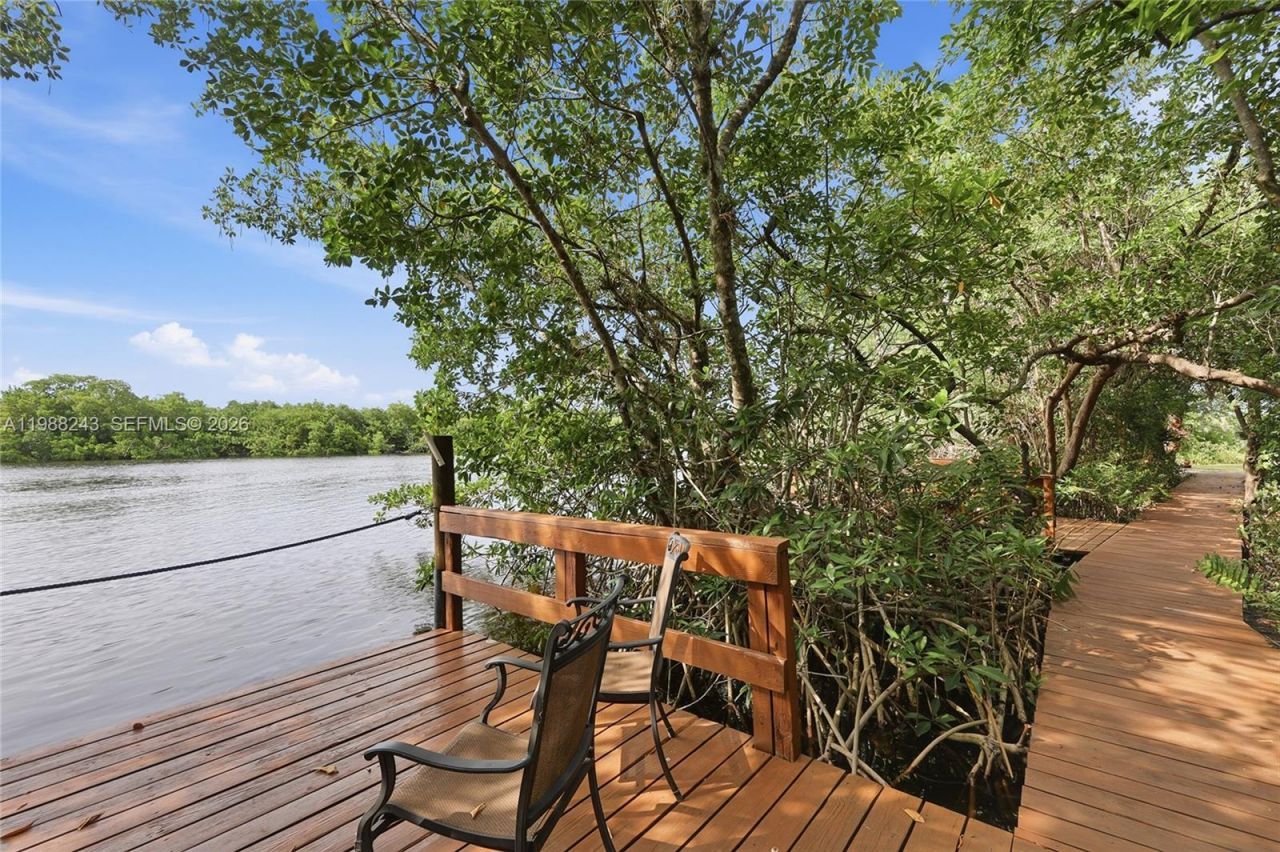 1625 Sunkist Way, Fort Myers, FL 33905 Photo