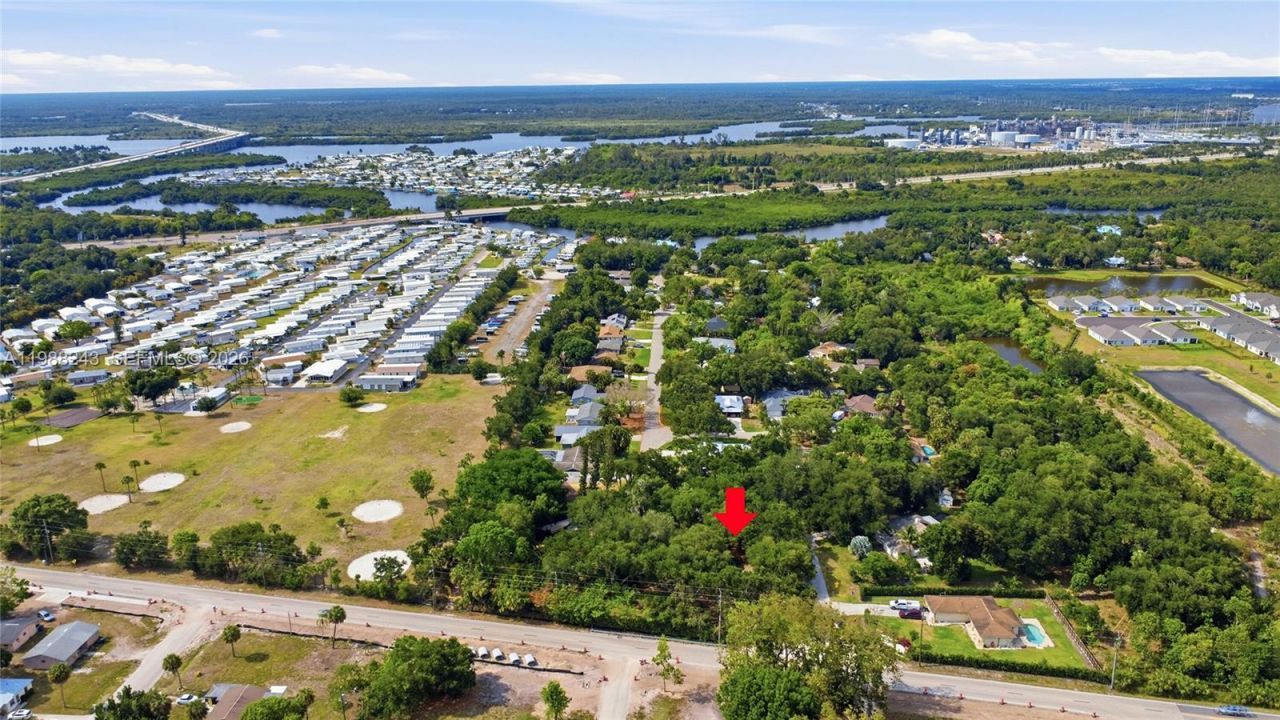 1625 Sunkist Way, Fort Myers, FL 33905 Photo