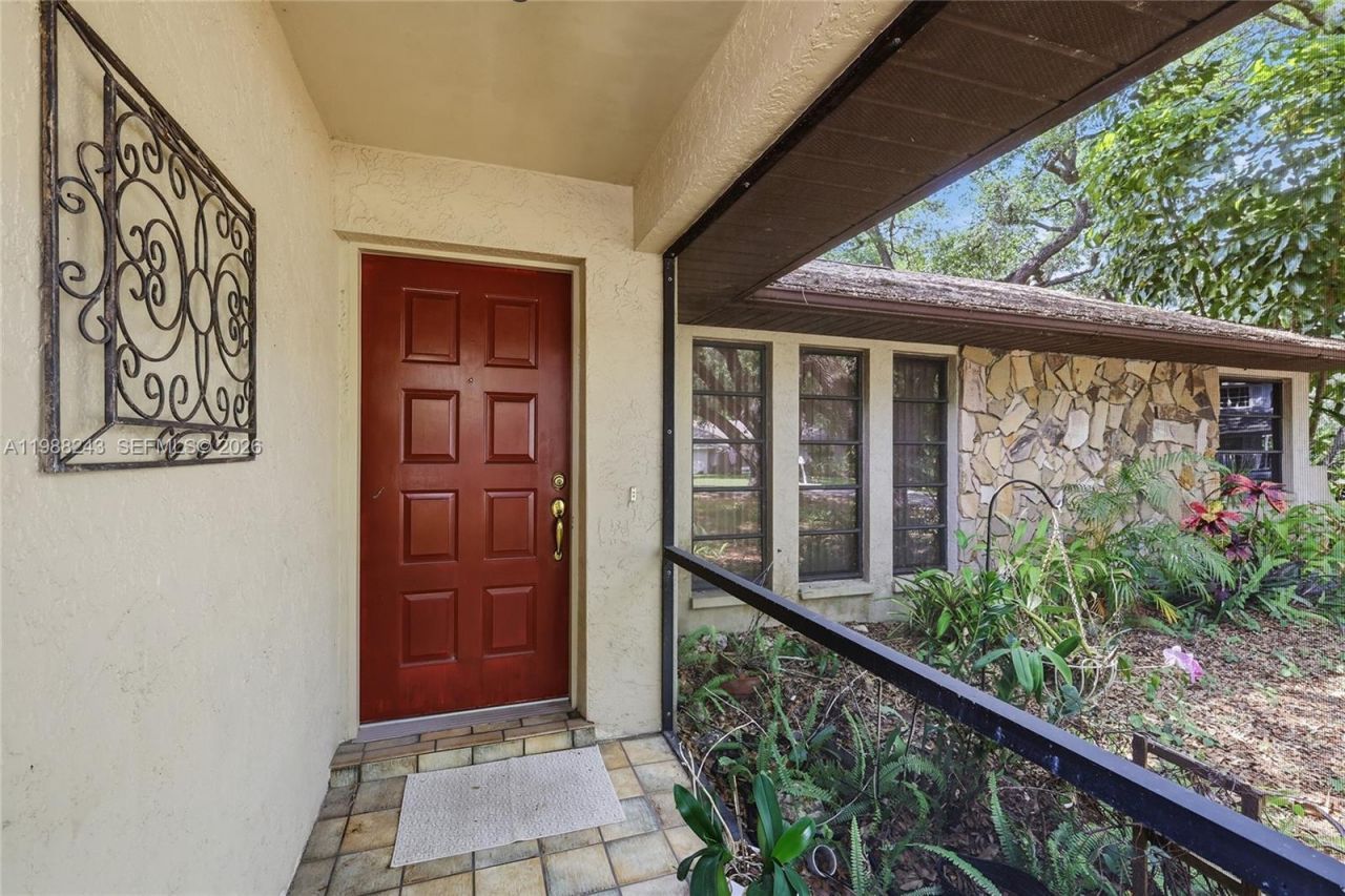 1625 Sunkist Way, Fort Myers, FL 33905 Photo