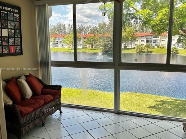 2701 E Sunrise Lakes Dr, Unit 209, Sunrise, FL 33322