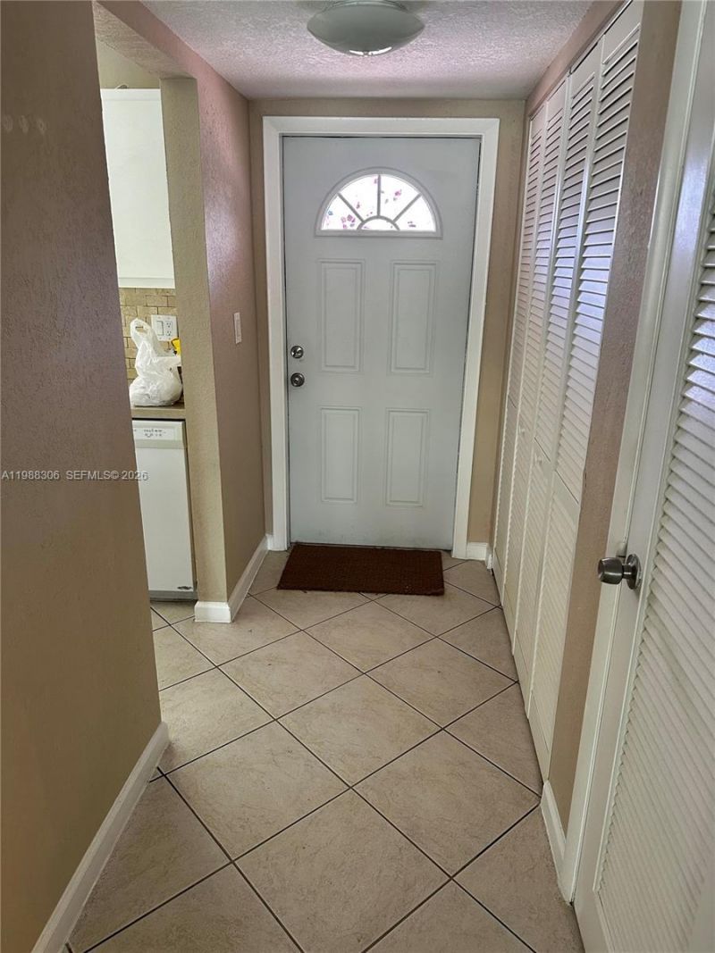 2701 E Sunrise Lakes Dr, Unit 209, Sunrise, FL 33322 Photo