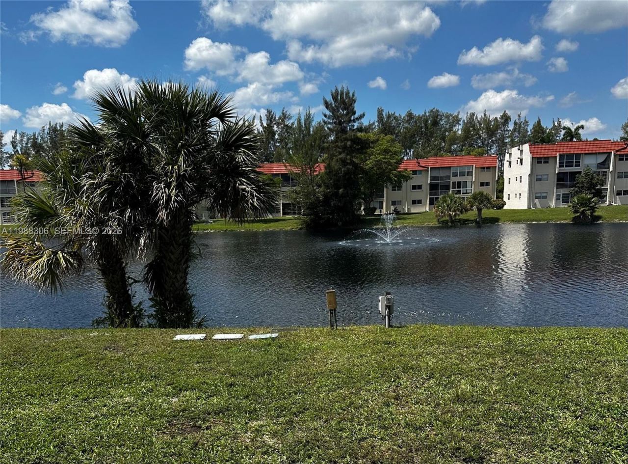 2701 E Sunrise Lakes Dr , Unit 209, Sunrise, FL 33322 Photo