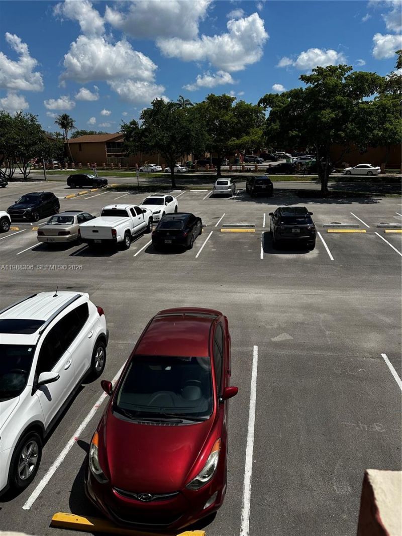 2701 E Sunrise Lakes Dr, Unit 209, Sunrise, FL 33322 Photo
