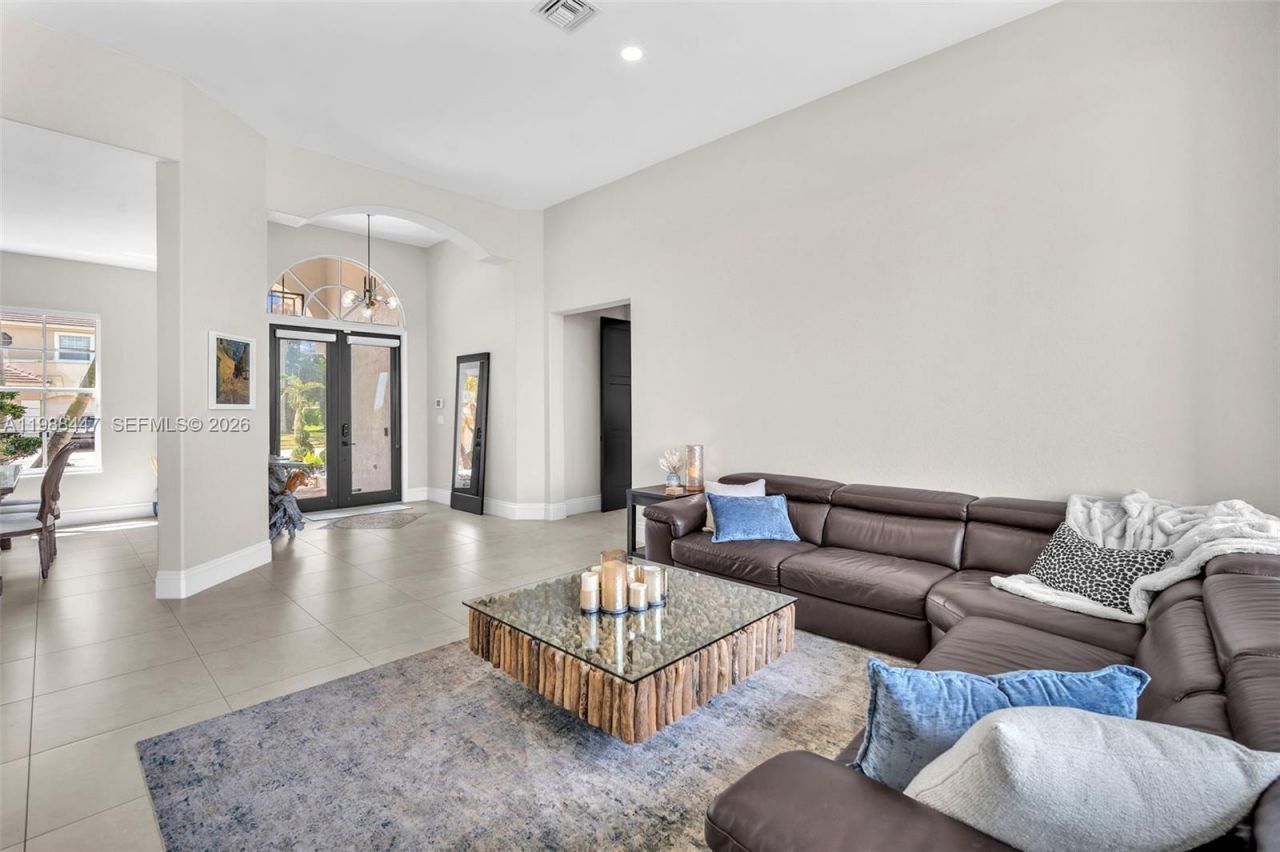 15977 SW 13th Street, Pembroke Pines, FL 33027 Photo