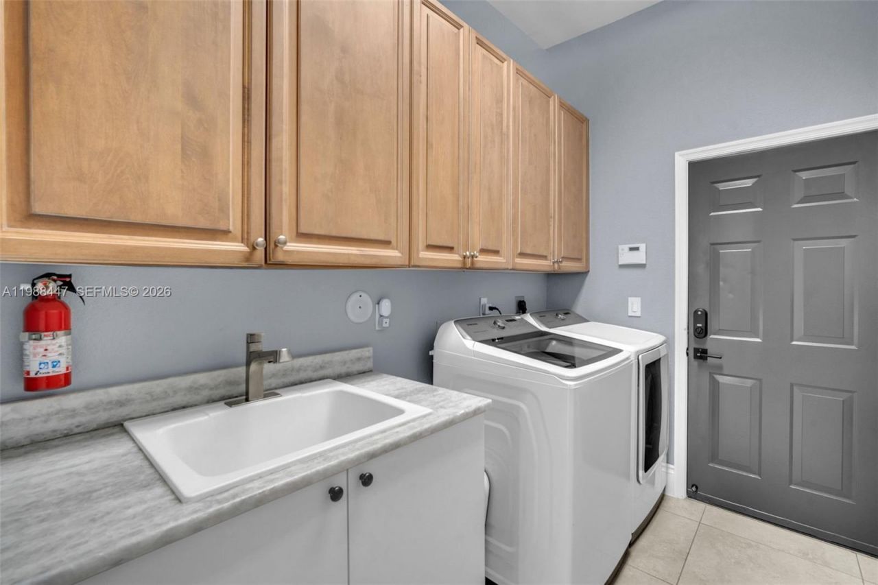 15977 SW 13th Street, Pembroke Pines, FL 33027 Photo