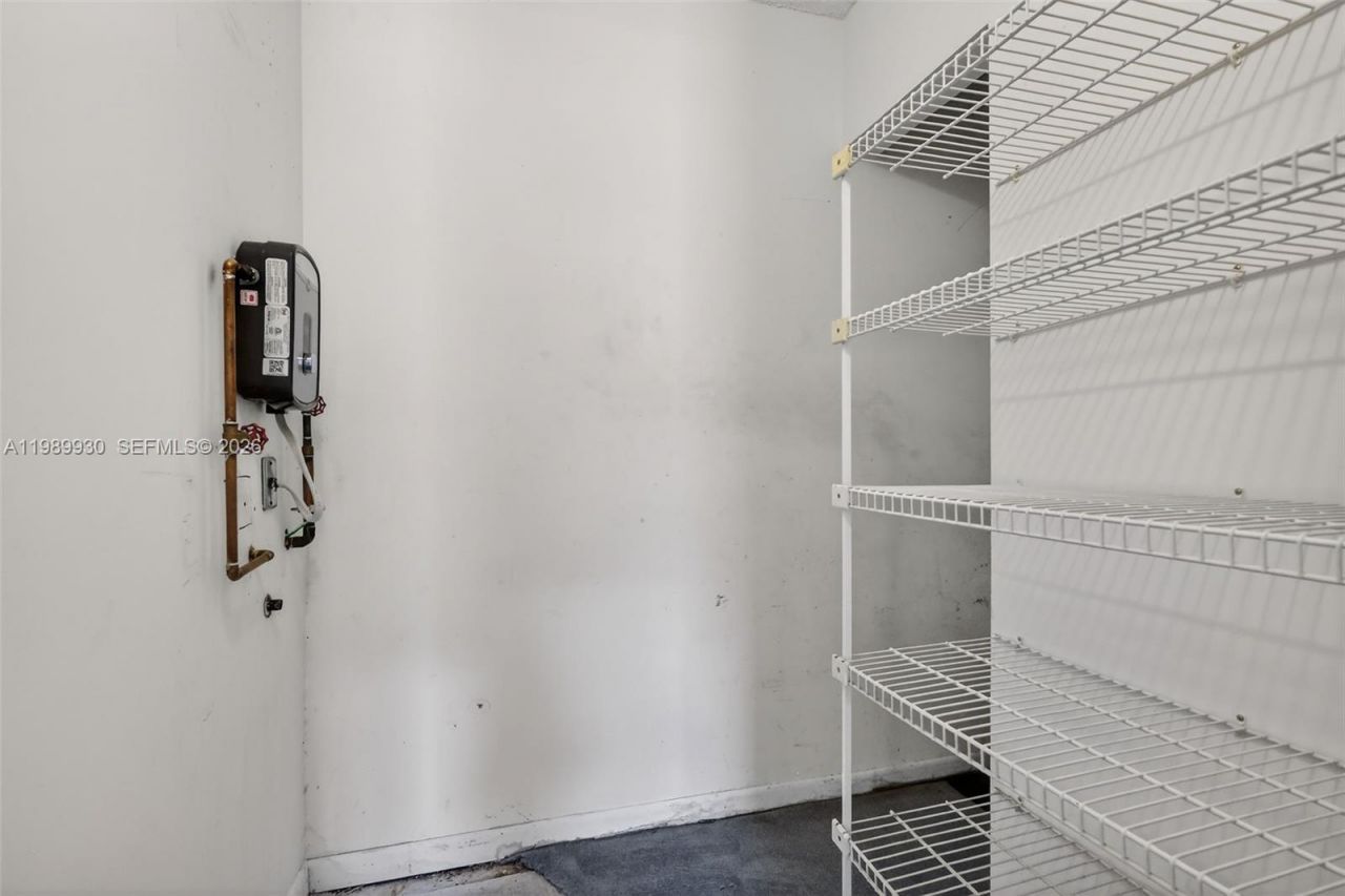 6802 NW 166th Ter, Unit 602, Miami Lakes, FL 33014 Photo