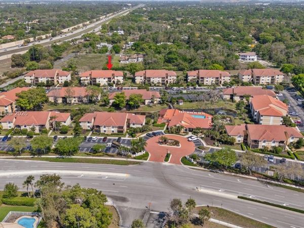 5761 Riverside Dr , Unit 304B4, Coral Springs, FL 33067